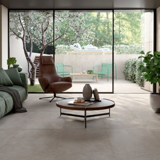 Detalles de diseño en un salón moderno