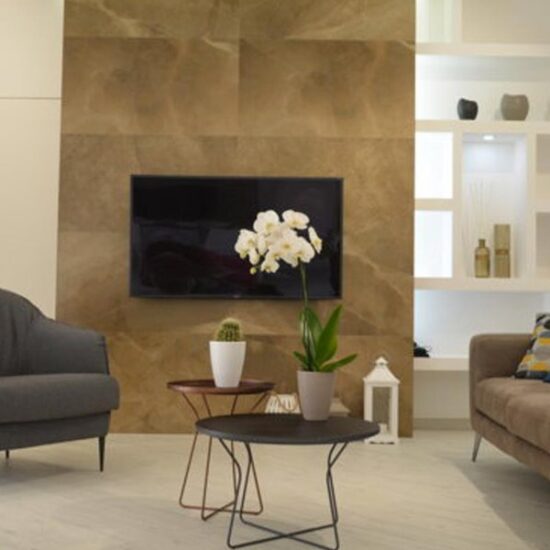 Imitación del mármol y baldosas hidráulicas en la reforma de la residencia baronal en Sicilia