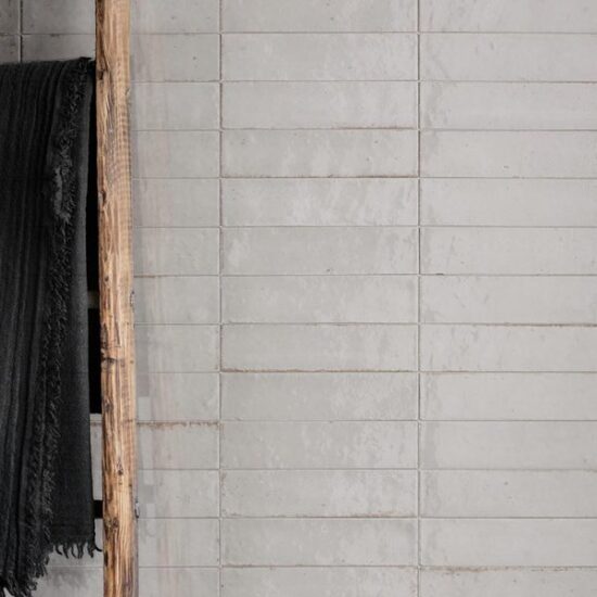 Gres de efecto mayólica: Lume amplía la colección Crogiolo