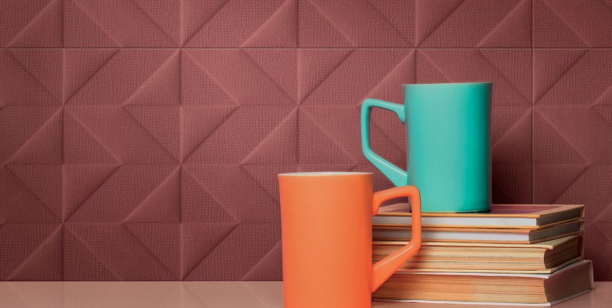 Outfit: tramas y texturas tridimensionales en el nuevo revestimiento de efecto tejido