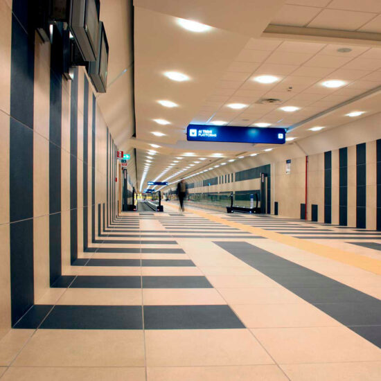 marazzi collegamento metropolitano stazione centrale aeroporto di bari palese 003.jpg